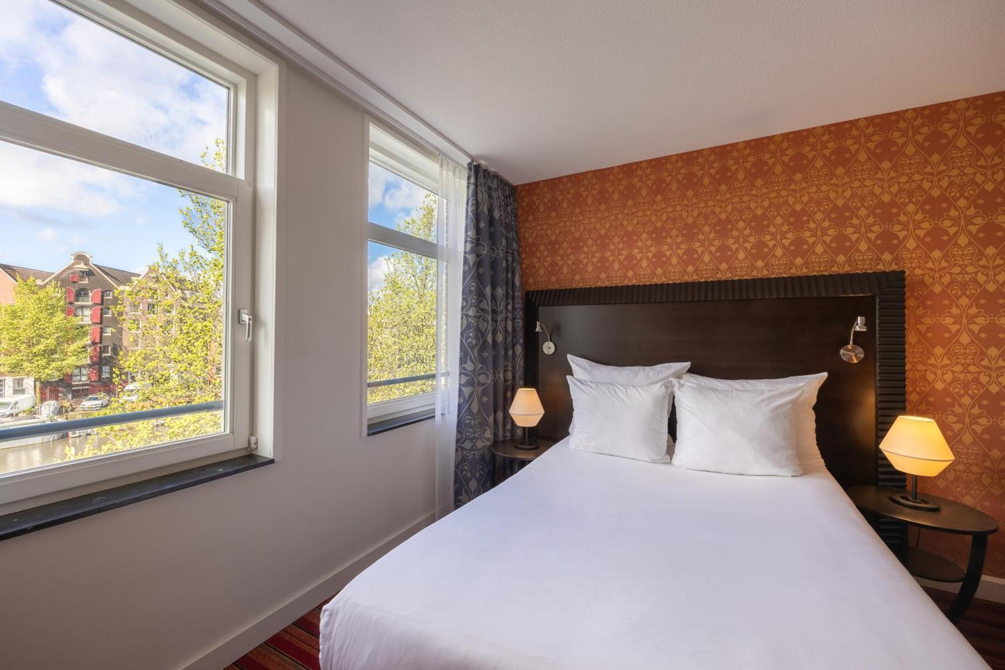 Grand Hotel Amrath Amsterdam Exterior foto A room at the hotel